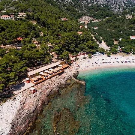 Island Hvar Luxe Maslina With