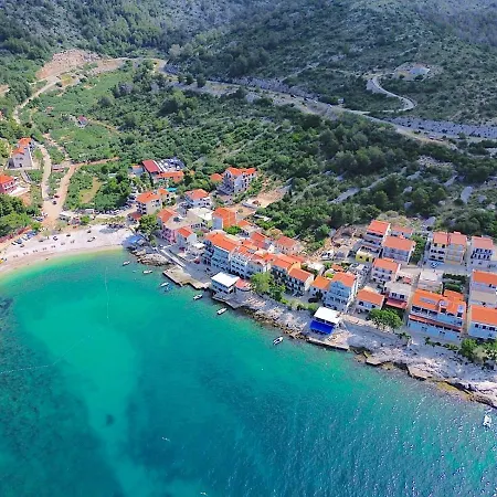 Island Hvar Luxe Maslina With *